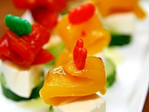 焼きパプリカとチーズのピンチョス